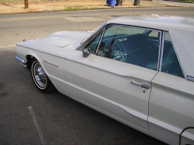 1964 Pearl white Ford Thunderbird Coupe