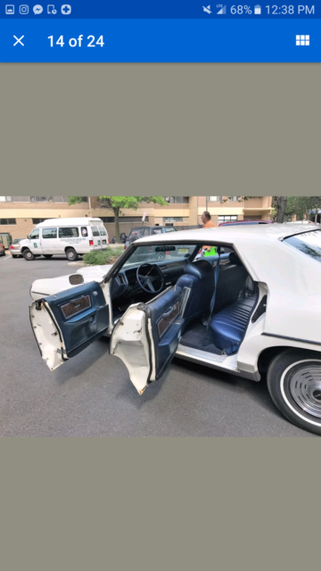 1969 White Pontiac Bonneville Sedan