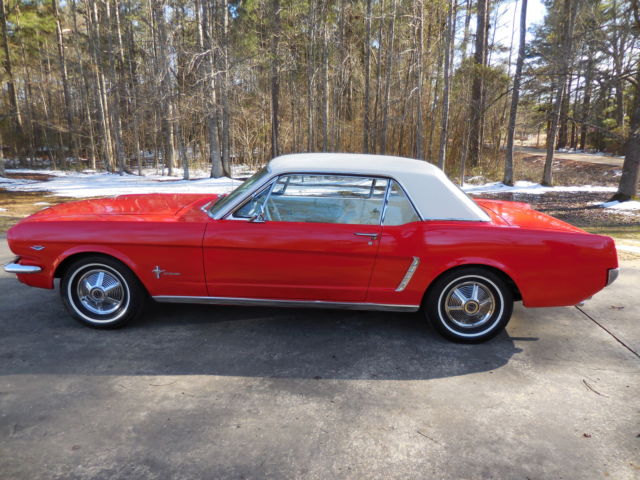 1965 Red Ford Mustang U/K