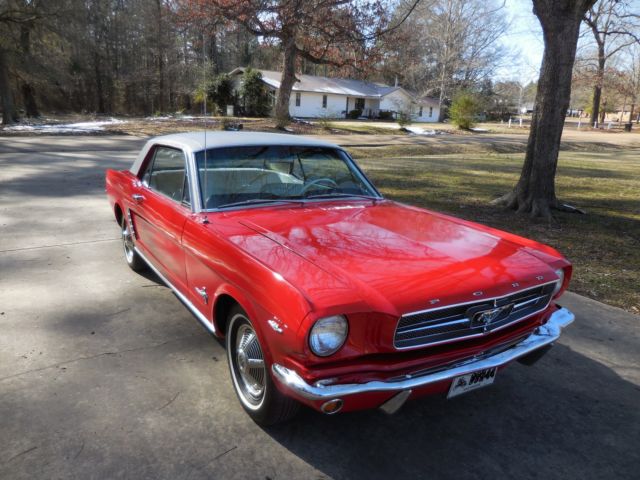 1965 Red Ford Mustang U/K