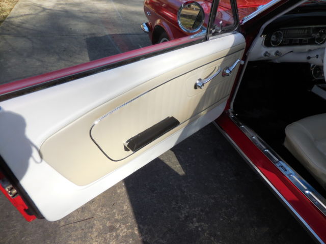 1965 Red Ford Mustang U/K