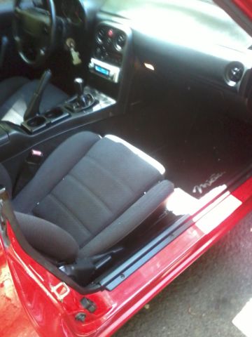 19900000 Red Mazda MX-5 Miata Convertible