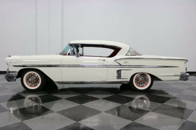 1958 White Chevrolet Impala Coupe