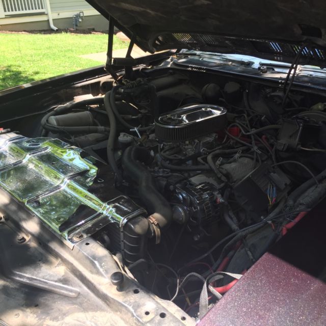 1971 Purple Oldsmobile Cutlass Coupe