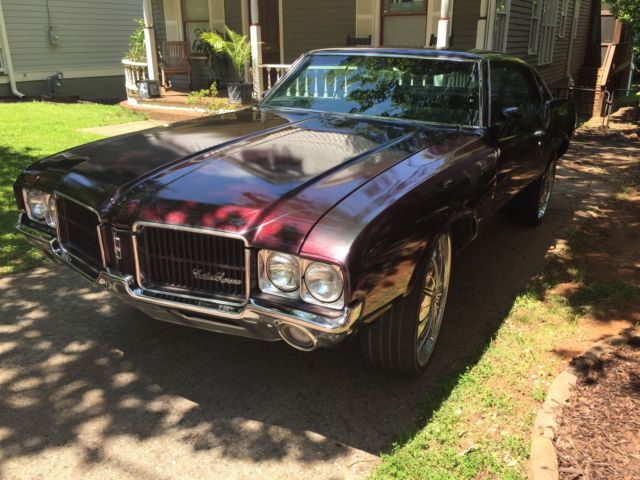 1971 Purple Oldsmobile Cutlass Coupe