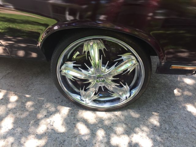 1971 Purple Oldsmobile Cutlass Coupe