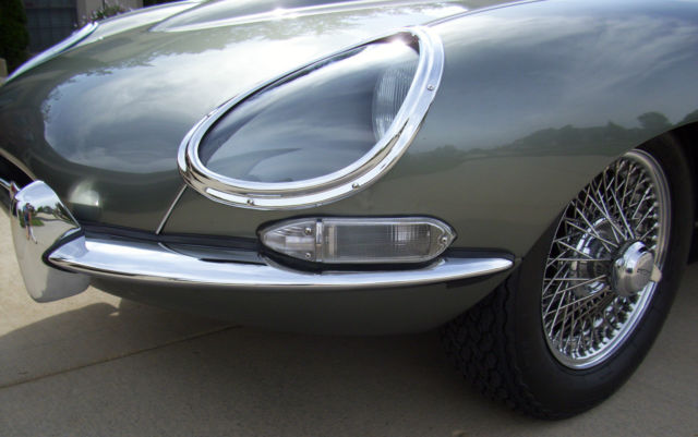 1962 Opalescent Silver Gray Jaguar E-Type