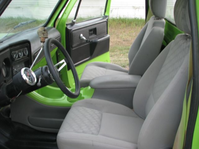 1974 hellcat green Chevrolet C-10 Standard Cab Pickup