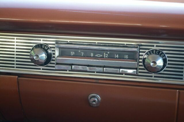 1956 Gold Chevrolet Bel Air/150/210