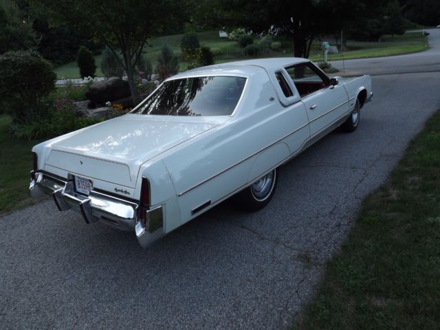 1978 White Chrysler New Yorker Coupe
