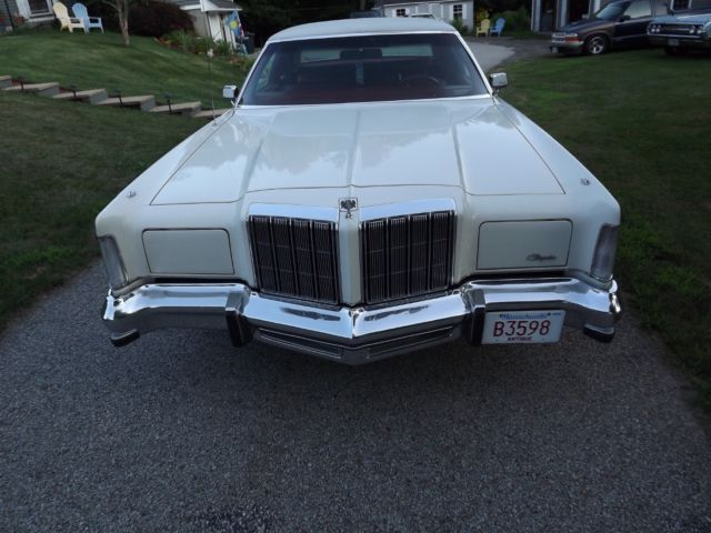1978 White Chrysler New Yorker Coupe