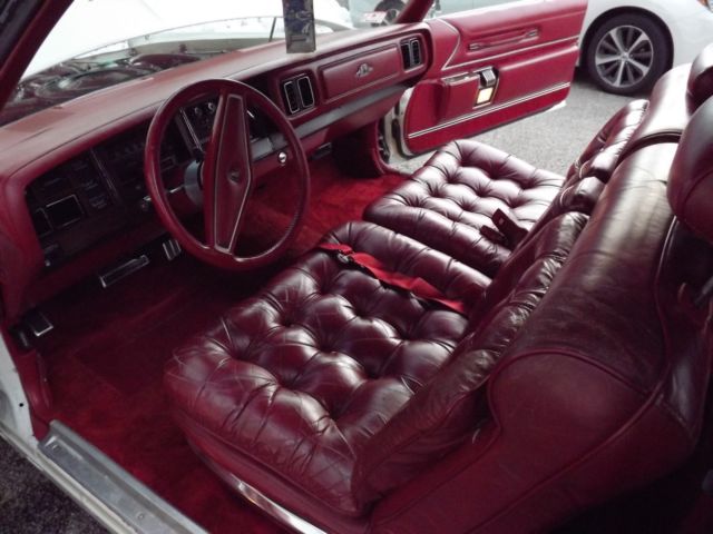 1978 White Chrysler New Yorker Coupe