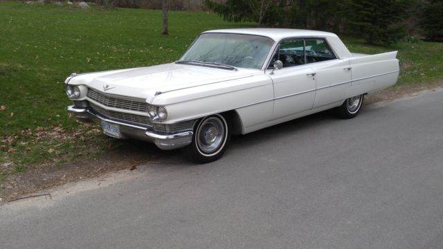 1964 White Cadillac Series 62 Sedan