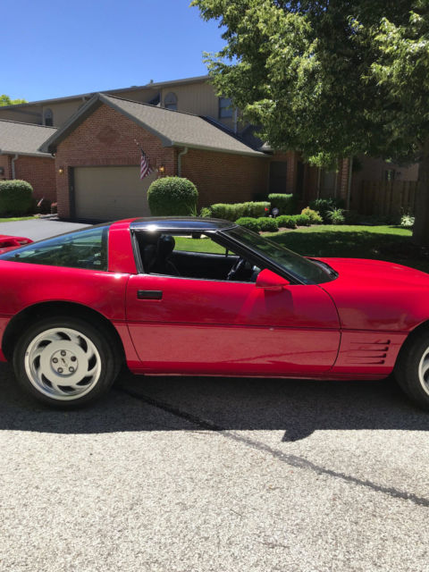 1991 Red Chevrolet Corvette Coupe