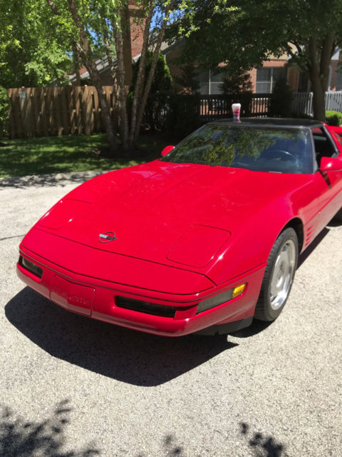 1991 Red Chevrolet Corvette Coupe