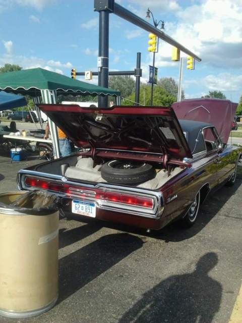 1966 Burgundy Ford Thunderbird 2dr full black vinyl top with tan/cream interior