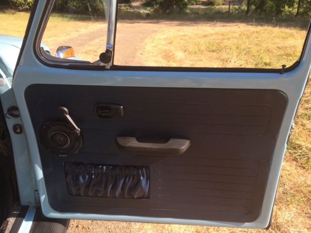 1973 Blue Volkswagen Beetle - Classic Coupe