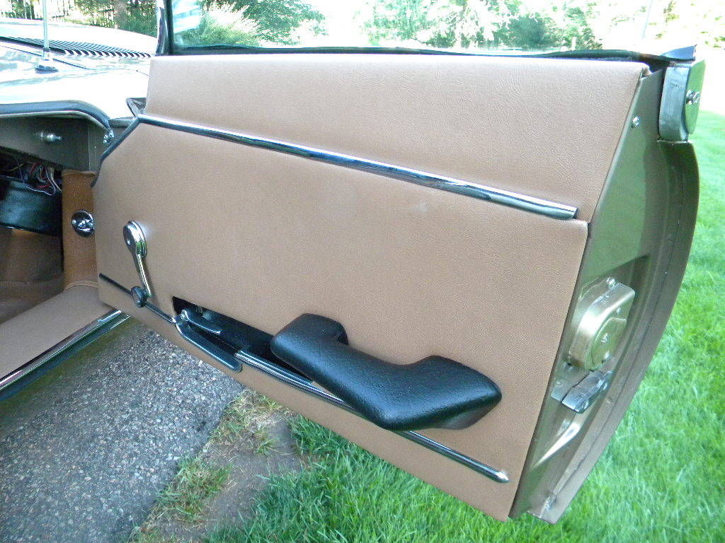 1970 Golden Sand Jaguar E-Type Convertible