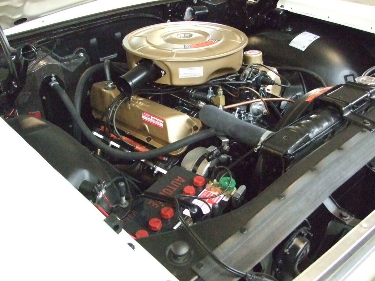 1965 Ford Custom 390 2 Dr