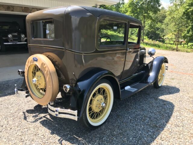 1929 Brown Ford Model A