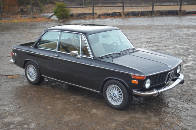 1975 Black BMW 2002 Coupe