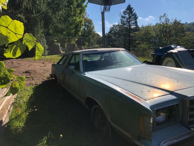 1979 Blue Ford Thunderbird