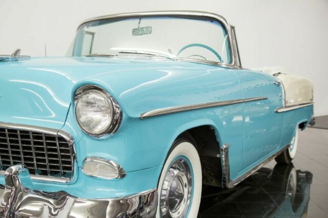 1955 India Ivory/ Regal Turquoise Chevrolet Bel Air/150/210 --