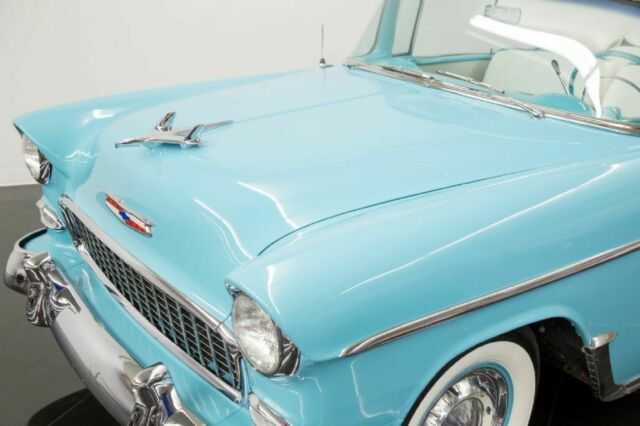 1955 India Ivory/ Regal Turquoise Chevrolet Bel Air/150/210 --