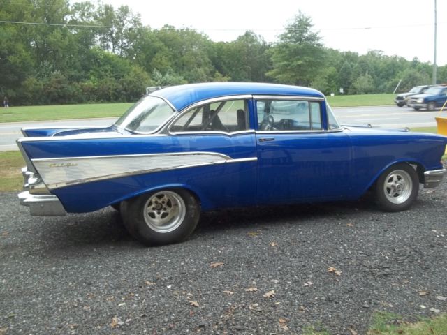 1957 Blue Chevrolet Bel Air/150/210 2 Door