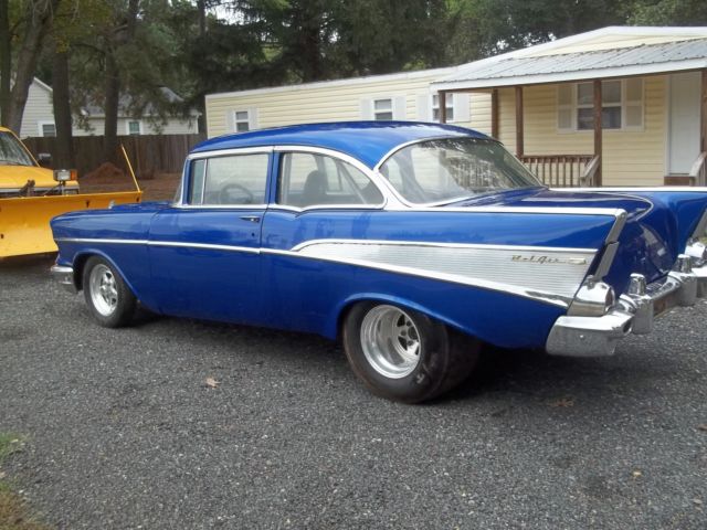 1957 Blue Chevrolet Bel Air/150/210 2 Door