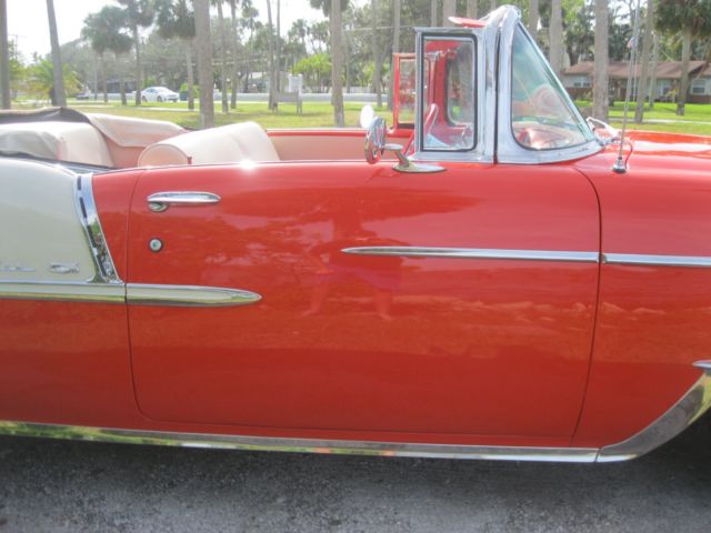1955 Gypsy Red/Shoreline Beige Chevrolet Bel Air/150/210 Convertible