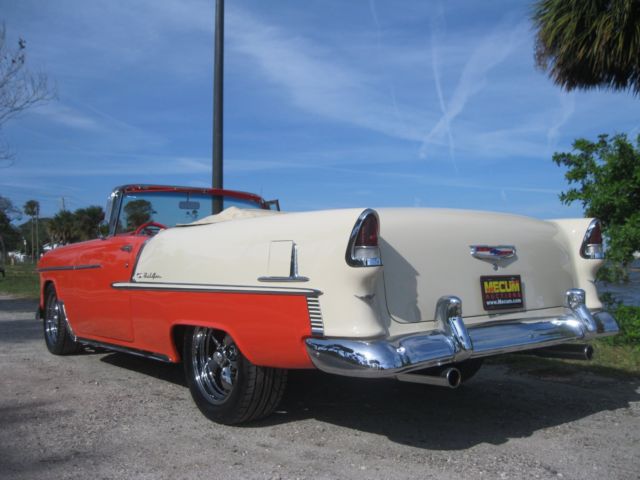 1955 Gypsy Red/Shoreline Beige Chevrolet Bel Air/150/210 Convertible