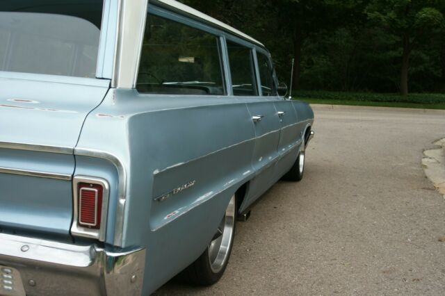 1964 Blue Chevrolet Bel Air/150/210 Wagon