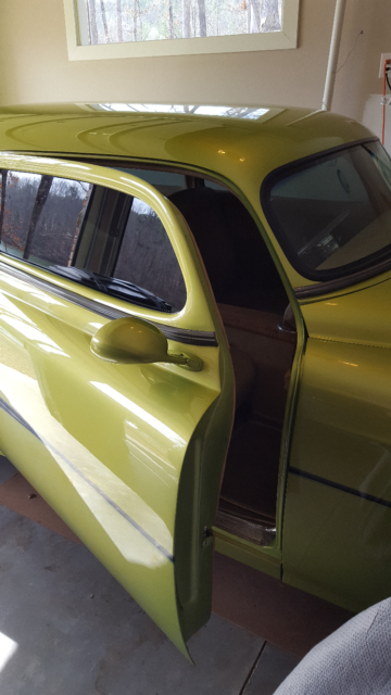 1953 Green Chevrolet Bel Air/150/210 Chopped top and suicide doors