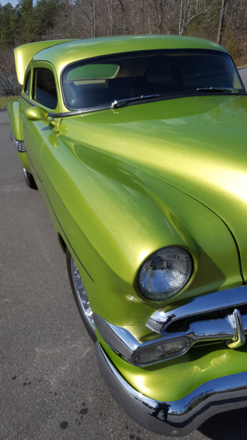 1953 Green Chevrolet Bel Air/150/210 Chopped top and suicide doors