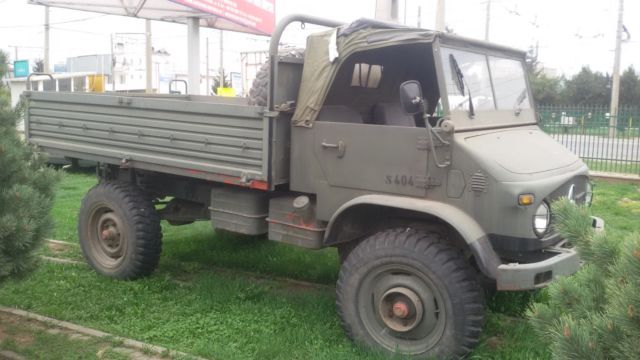 1967 Mercedes-Benz Unimog s404