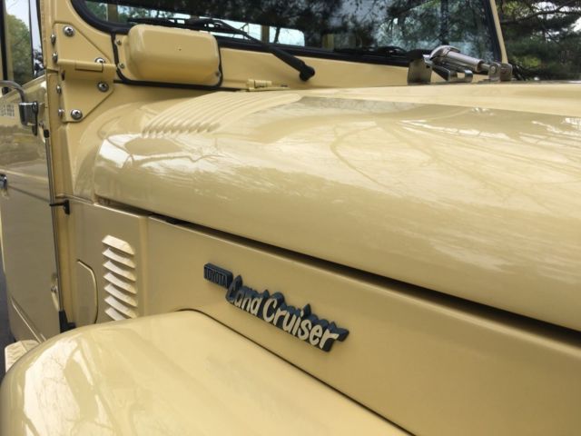 1981 Bellatrix Yellow Toyota Land Cruiser Standard Cab Pickup