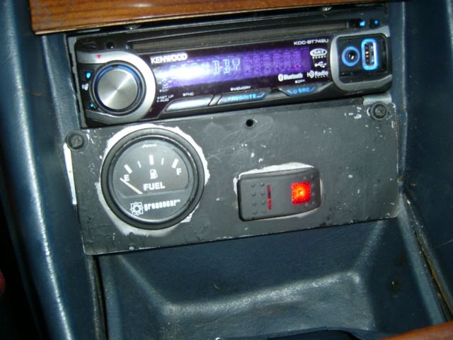 1984 Silver Mercedes-Benz S-Class Sedan