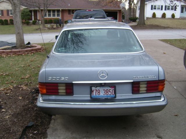 1984 Silver Mercedes-Benz S-Class Sedan