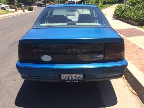 1992 Blue Chevrolet Beretta Coupe