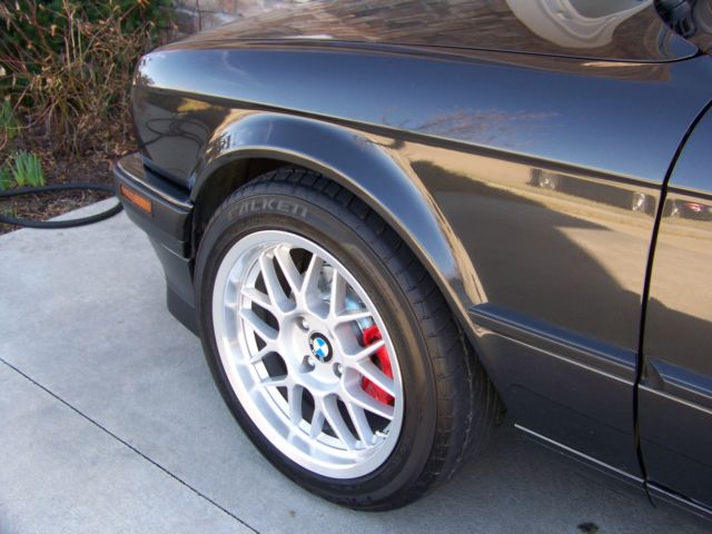 1991 Diamond Schwartz/Metalic Black BMW 3-Series Coupe