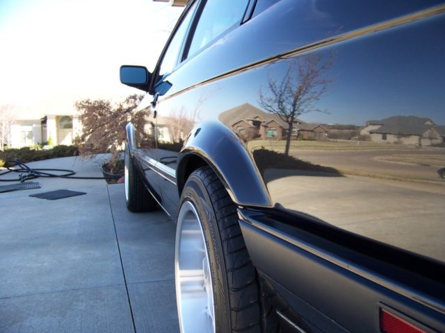 1991 Diamond Schwartz/Metalic Black BMW 3-Series Coupe