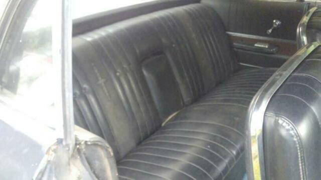 1967 Gold Ford Galaxie Coupe