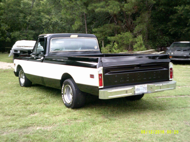 1972 Black and White Chevrolet C-10 LB Pick Up