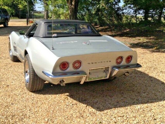 1969 Silver Chevrolet Corvette Convertible