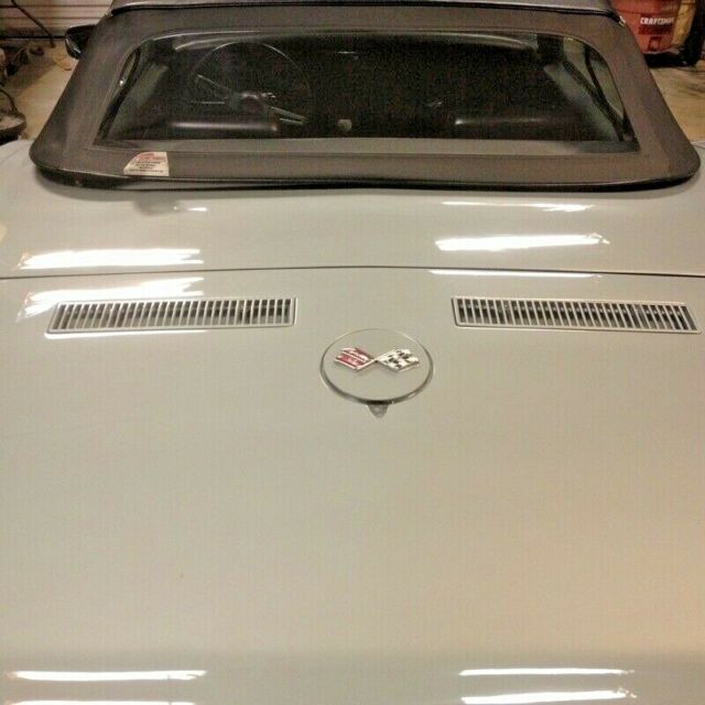 1969 Silver Chevrolet Corvette Convertible