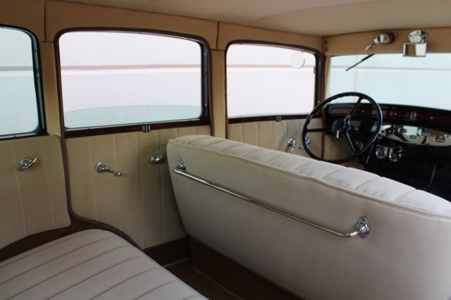 1930 Green & Black Dodge DD New Sedan Sedan