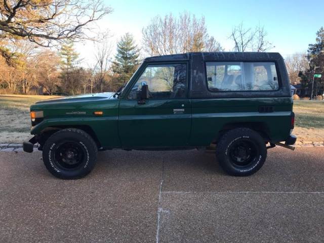 1990 Green Toyota Land Cruiser SUV