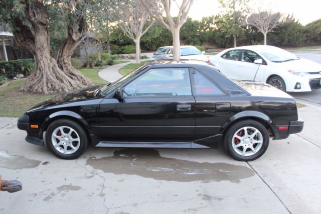 1987 Black Toyota MR2 Coupe