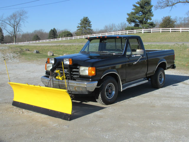 1988 Black Ford F-150 Standard Cab Pickup
